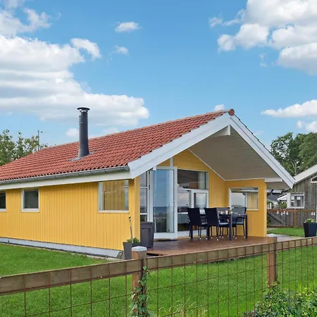 Awesome In With Kitchen Holiday home