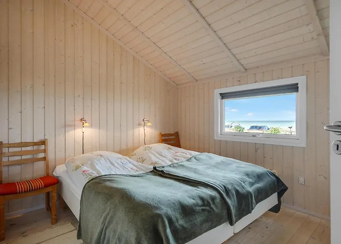 Vakantiehuis Awesome In With Kitchen Allingåbro